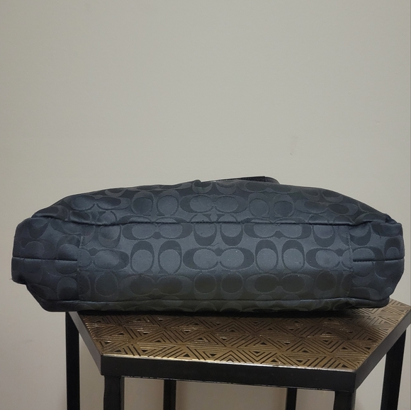 Coach Ashley Carryall Signature Jacquard Black Canvas Shoulder Bag - Picture 10 of 15